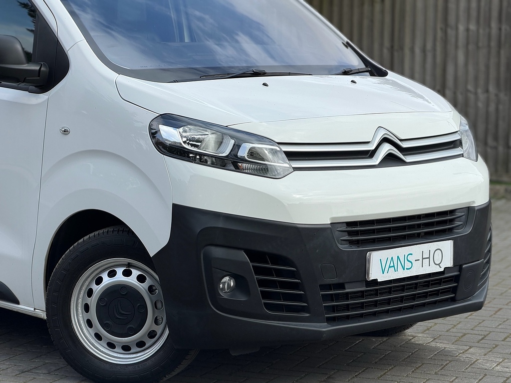 Citroen Dispatch Mpv LG70OEN White #2