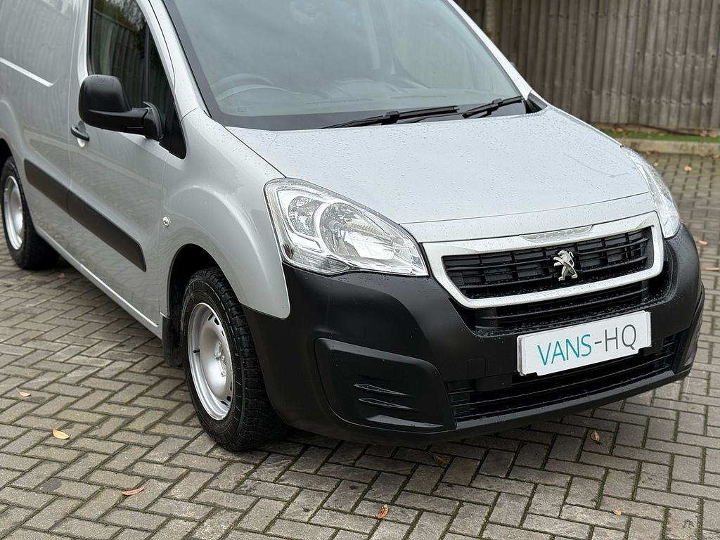 Peugeot Partner Mpv LT19VRF Silver #2