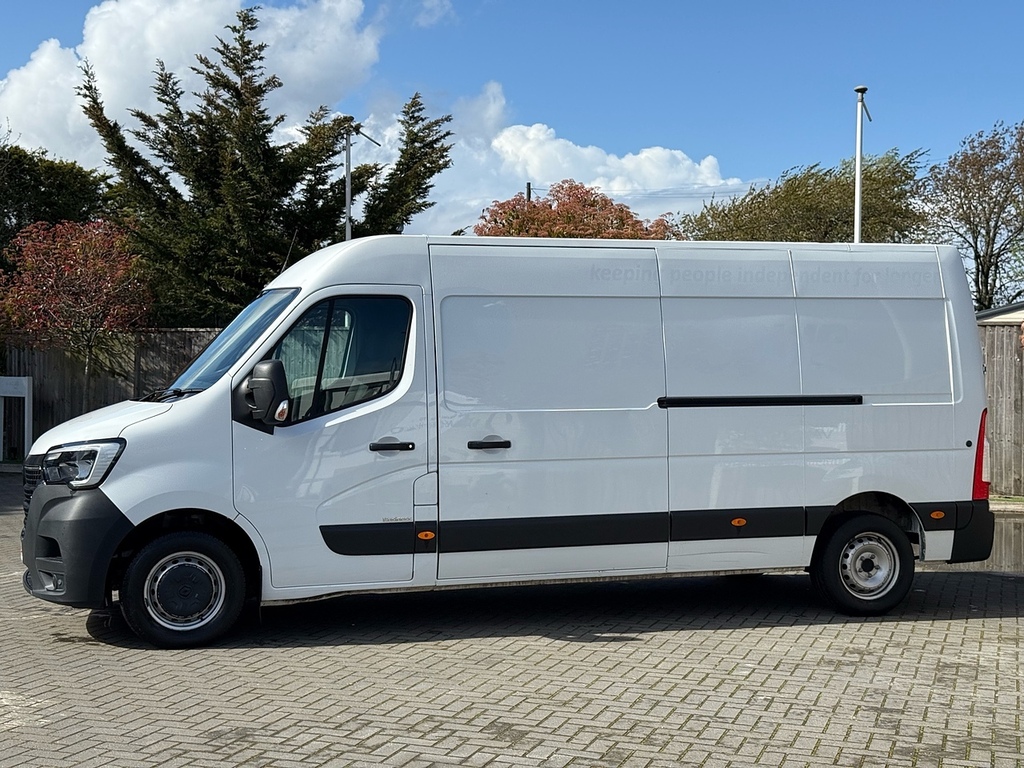 Renault Master Mpv RJ70RYZ White #3