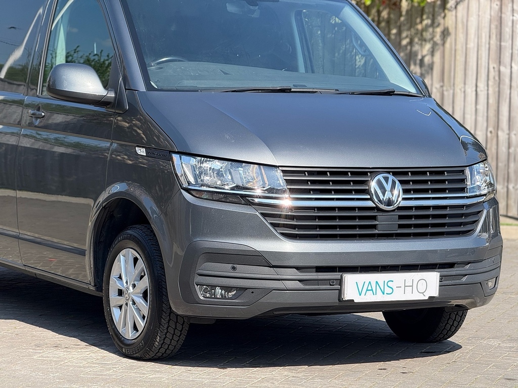 Volkswagen Transporter Mpv RK22UUB Grey #3