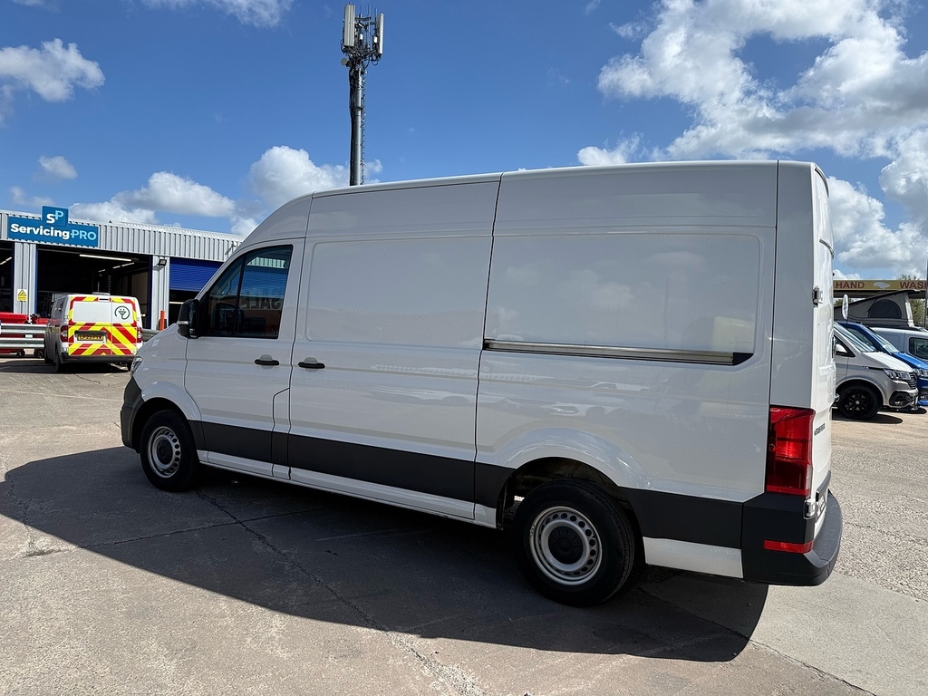 Volkswagen Crafter Tdi Cr35 Startline EA72VNX White #3