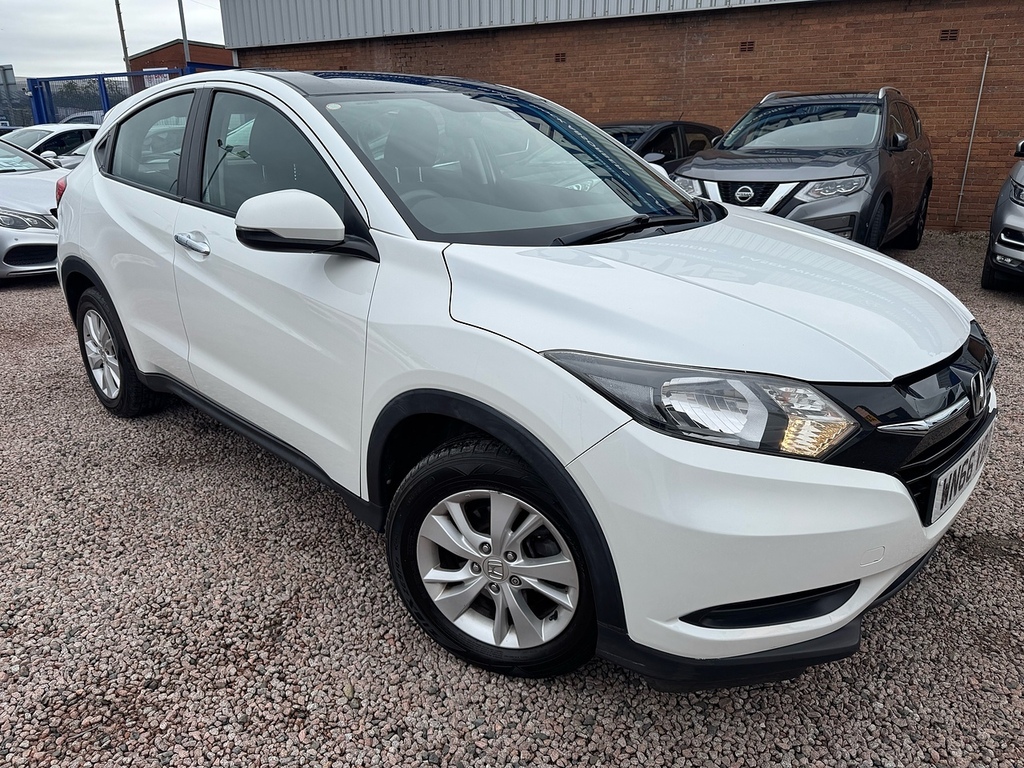 Honda Hr-V I-vtec S WN66VBD White #2