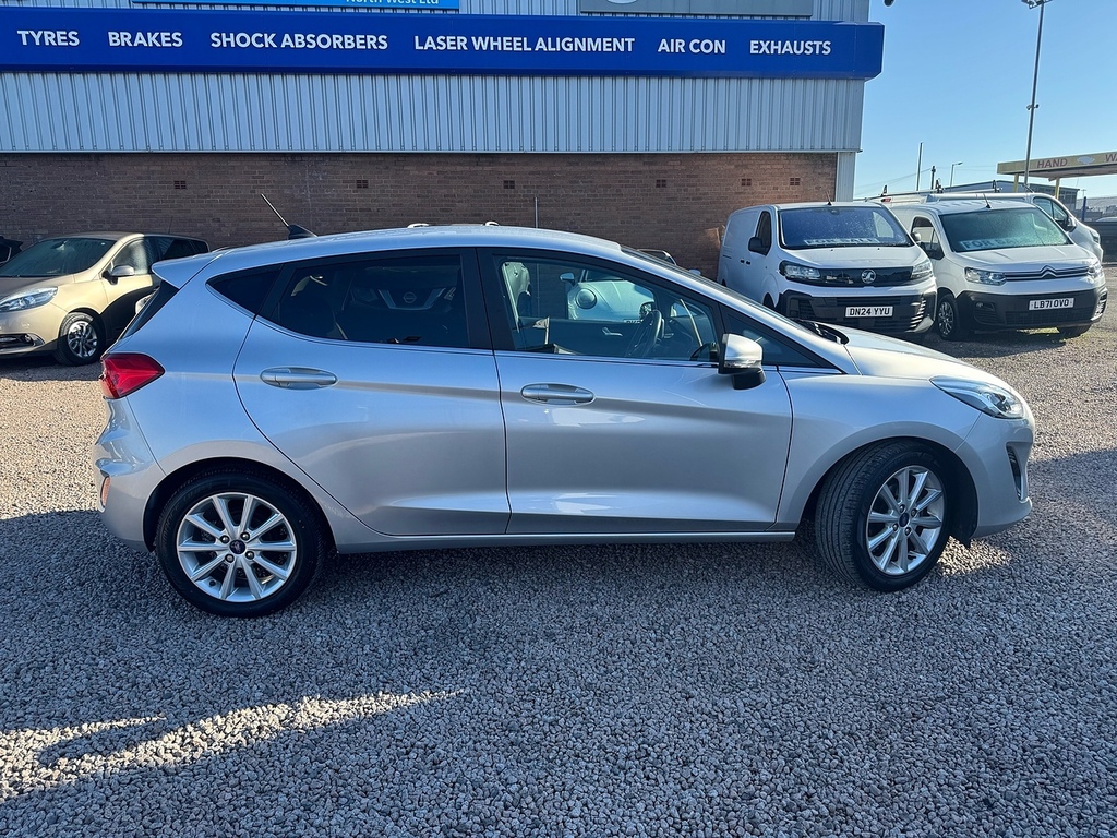Ford Fiesta T Ecoboost Titanium GF19CXD Silver #5