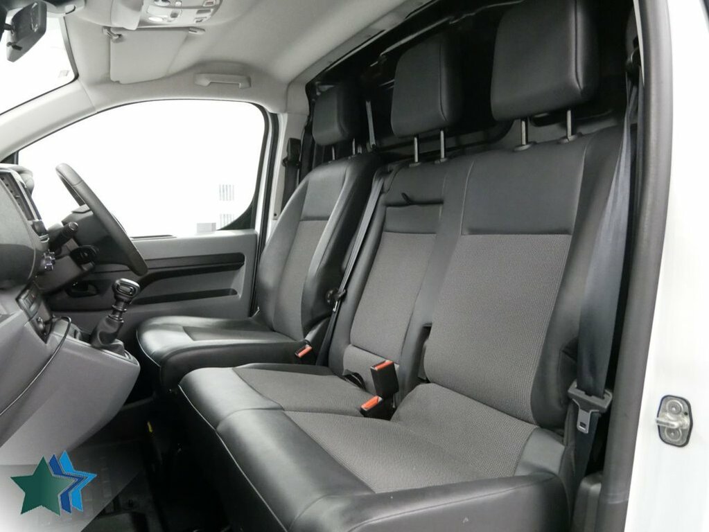 Peugeot Expert 1.5L Bluehdi 1000 Professional Standard Panel Van MJ71EYP White #4