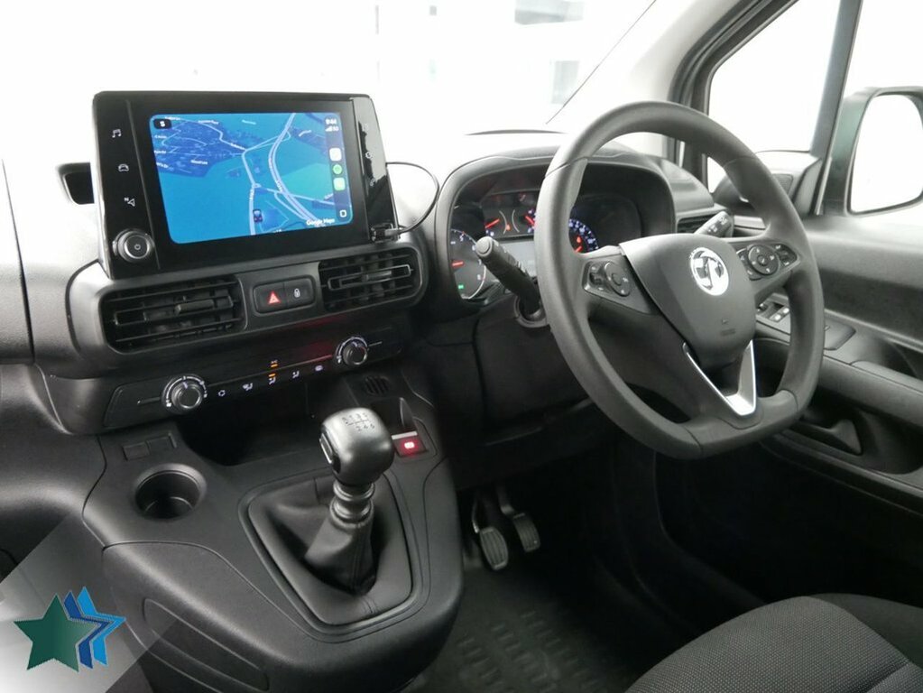 Vauxhall Combo 1.5L Turbo D 2300 Pro Panel Van 6Dr White #2