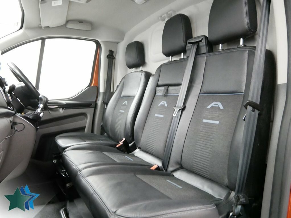 Ford Transit Custom 2L 2.0 300 Ecoblue Active Panel Van Man PF71XEJ Orange #3