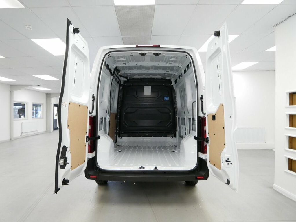 Renault Master Mpv RMMAE1 White #5