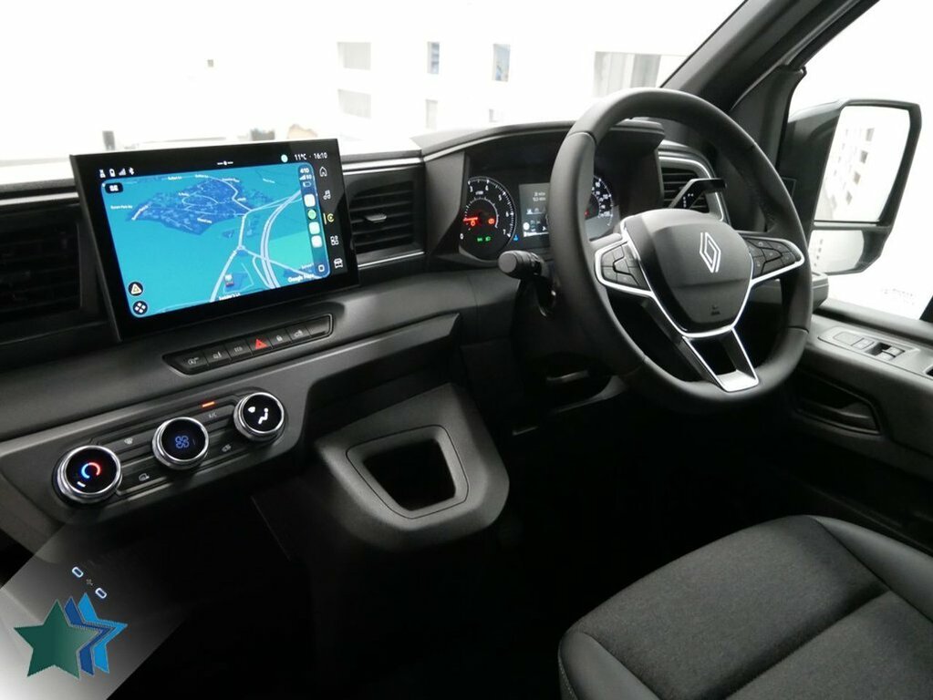 Renault Master Mpv RMMAE1 White #2