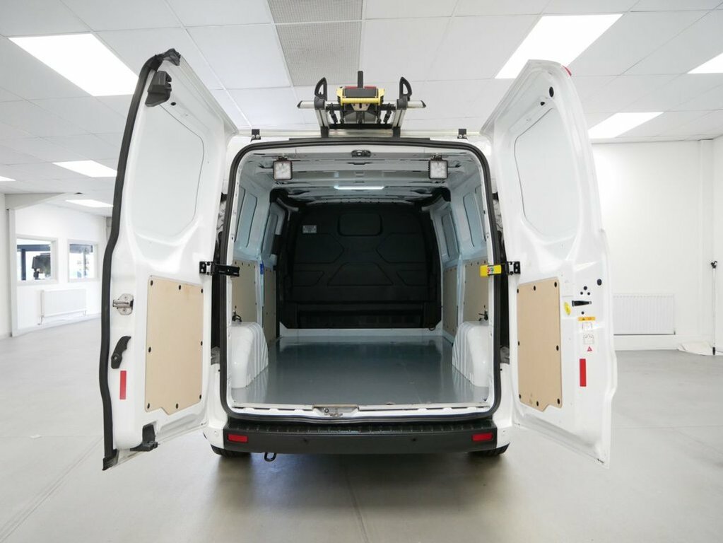 Ford Transit Custom 2L 2.0 320 Ecoblue Trend Panel Van Manu AO72VCV White #2