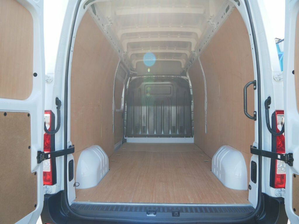 Renault Master 2.3L Dci 35 Business Panel Van F White #3