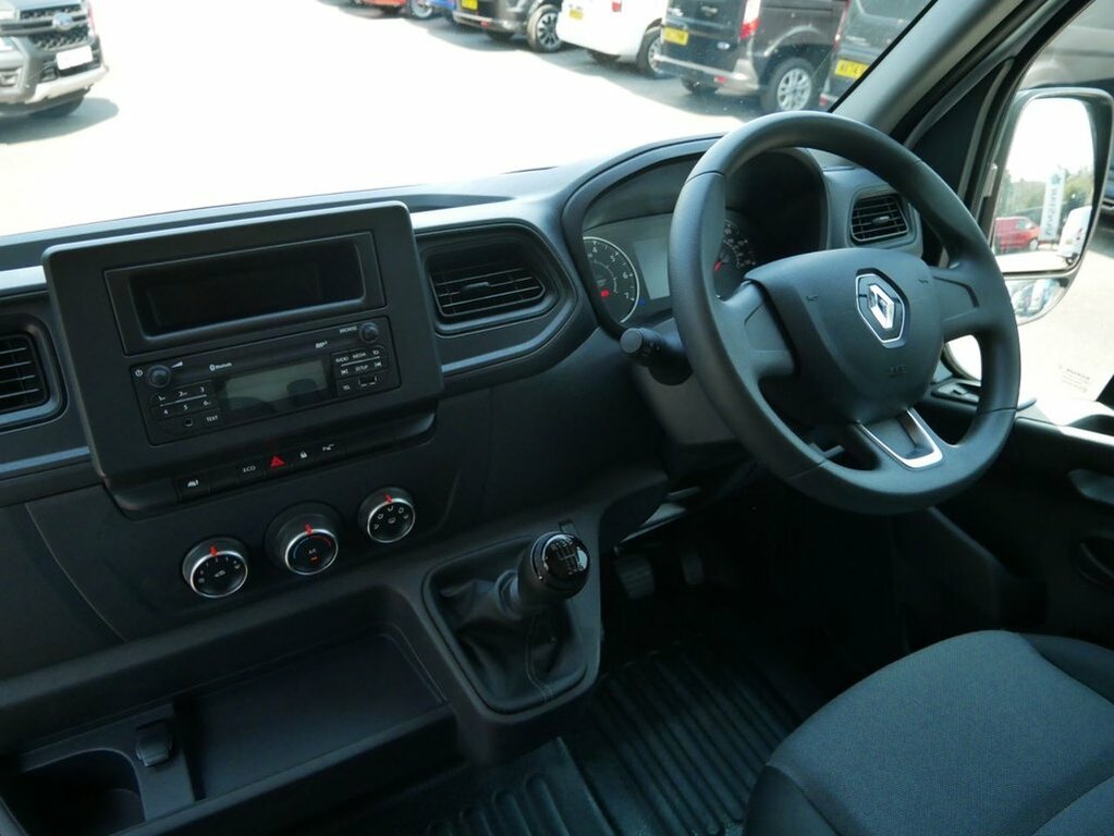 Renault Master 2.3L Dci 35 Business Panel Van F White #5