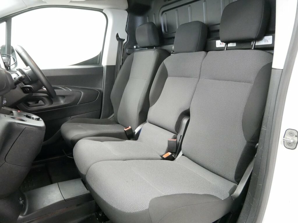 Citroen Berlingo 1.5L Bluehdi 950Driver Xl Pro Panel Van 6Dr Diese LB71YLU White #3