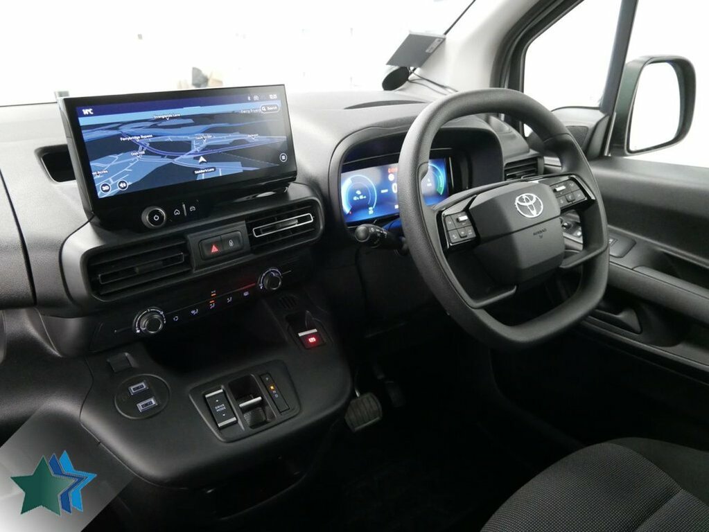Toyota Proace City Mpv LR74WDM White #3