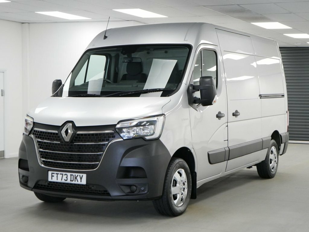 Renault Master 2.3L Dci 35 Advance Panel Van Fw Grey