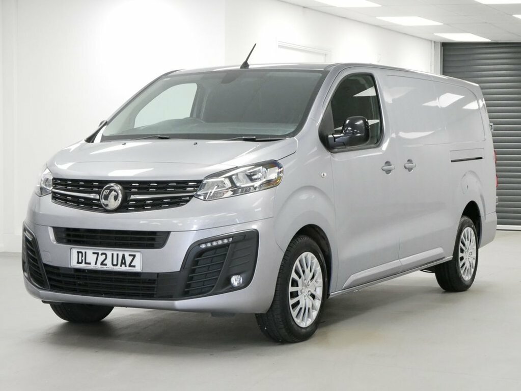 Vauxhall Vivaro 2L 2.0 Turbo D 3100 Pro Panel Van 6Dr Manua Grey