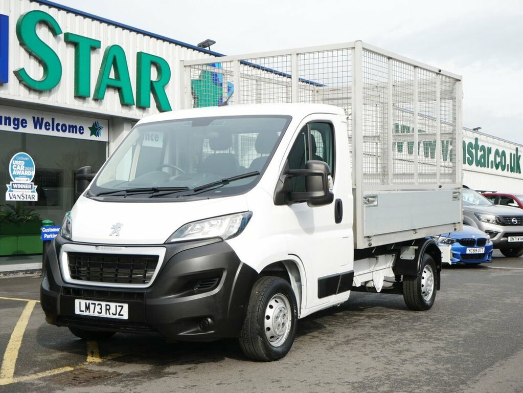 Peugeot Boxer 2.2L Bluehdi 335 Built For Business Dropside D White #2