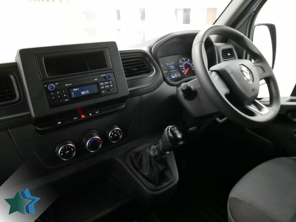 Renault Master 2.3L Dci 35 Business Panel Van F White #3