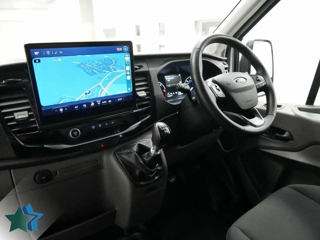 Ford Transit Custom 2L 2.0 350 Ecoblue Trend Panel Van Manu YR73SZY White #2