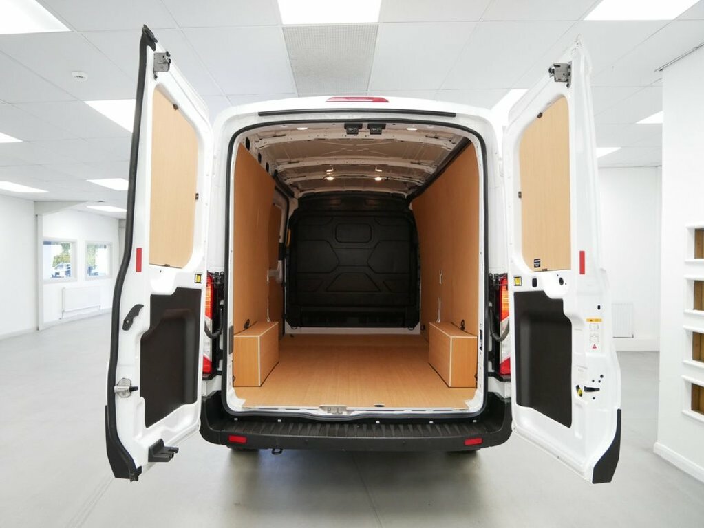 Ford Transit Custom 2L 2.0 350 Ecoblue Trend Panel Van Manu YR73SZY White #3