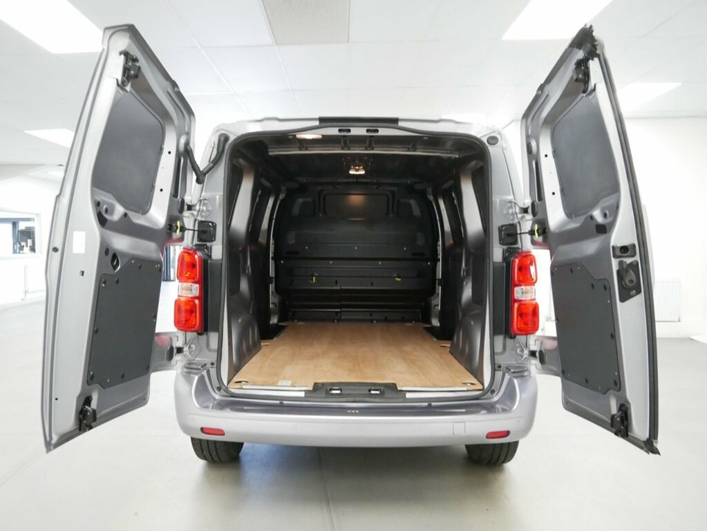 Peugeot Expert 2L 2.0 Bluehdi 1400 Professional Premium Standar Grey #3