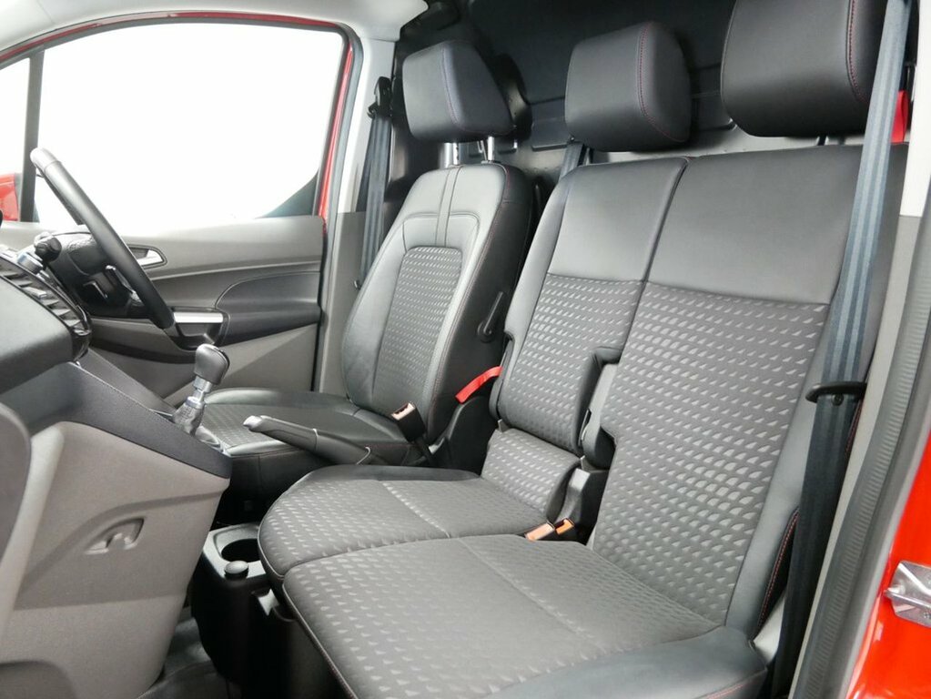 Ford Transit Connect 1.5L 250 Ecoblue Sport Panel Van Red #3