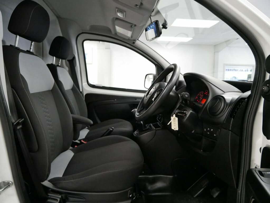 Fiat Fiorino 1.3 Multijetii Tecnico Car Derived Van  #15