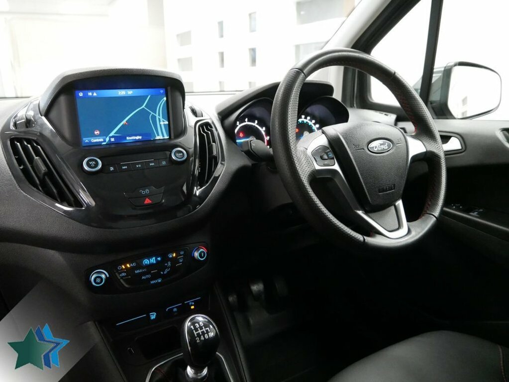 Ford Transit Courier 1L 1.0 Ecoboost Sport Panel Van Grey #4