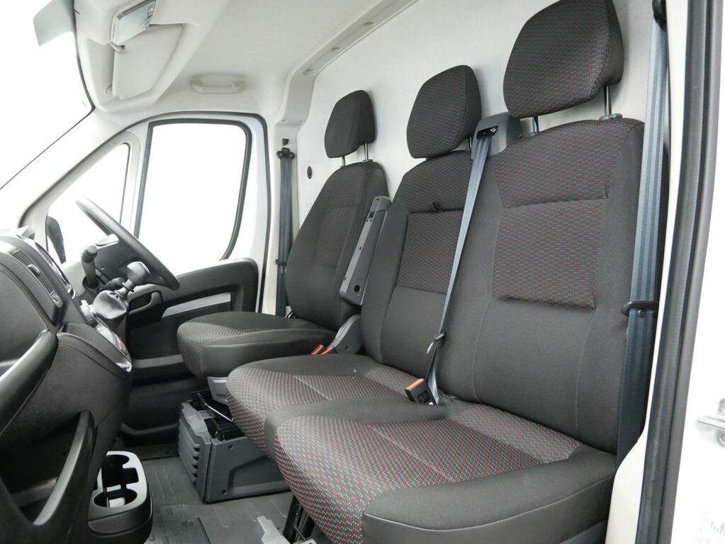 Peugeot Boxer 2.2L Bluehdi 435 Professional Premium Panel Van White #5
