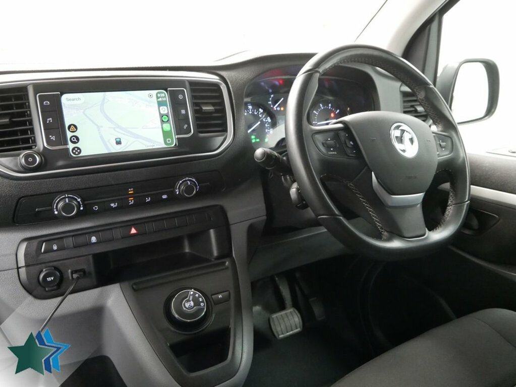 Vauxhall Vivaro 2L 2.0 Turbo D 3100 Elite Crew Van Double Cab 6Dr Black #5