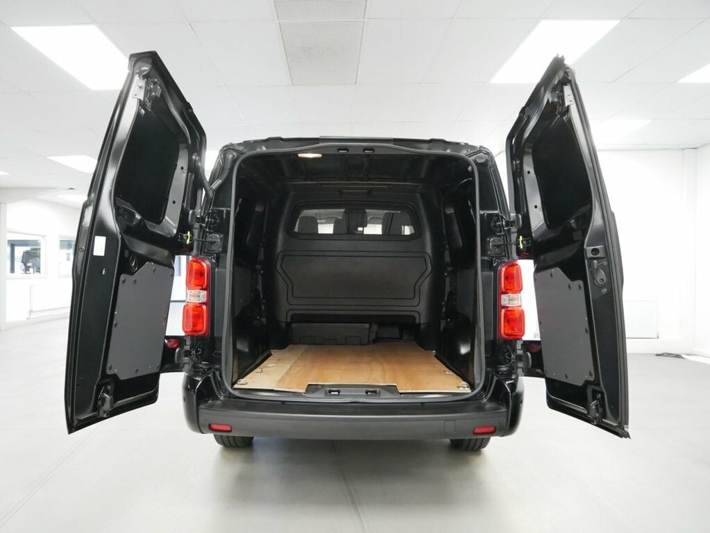 Vauxhall Vivaro 2L 2.0 Turbo D 3100 Elite Crew Van Double Cab 6Dr Black #6