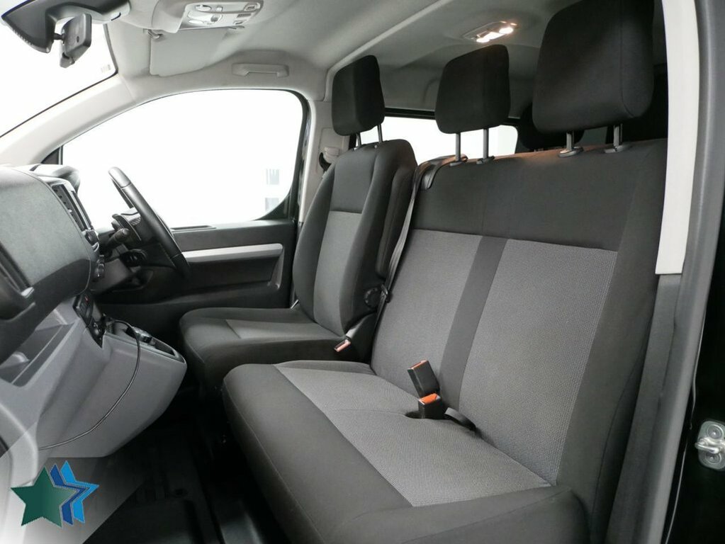 Vauxhall Vivaro 2L 2.0 Turbo D 3100 Elite Crew Van Double Cab 6Dr Black #4