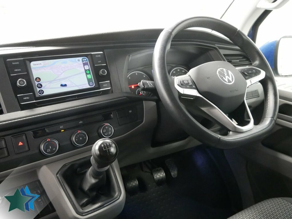 Volkswagen Transporter 2L 2.0 Tdi T28 Highline Panel Van Manua RO73MFV Blue #4