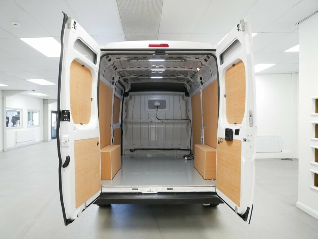 Fiat Ducato 2.2L Multijetiii 35 Business Pro Panel Van Die White #2