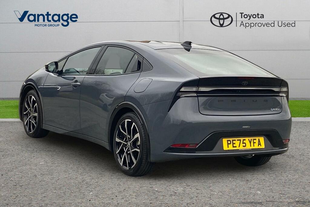 Toyota Prius 2.0 13.6Kwh Excel Cvt Euro 6 Ss PE75YFA Grey #5