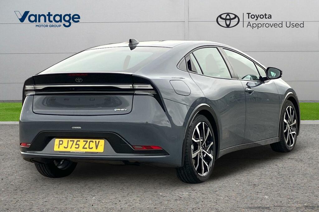 Toyota Prius 2.0 13.6Kwh Excel Cvt Euro 6 Ss PJ75ZCV Grey #3