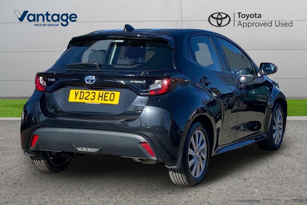 Toyota Yaris 1.5 Vvt-h Icon Hatchback Hybrid E-cvt E YD23HEO Black #3