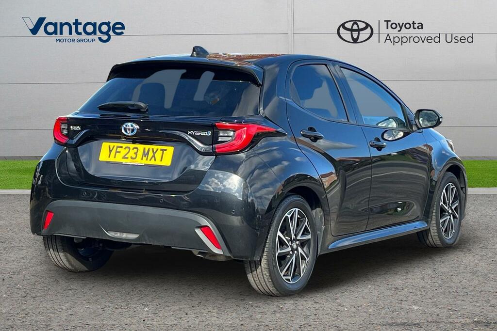 Toyota Yaris 1.5 Vvt-h Design Hatchback Hybrid E-cvt YF23MXT Black #3