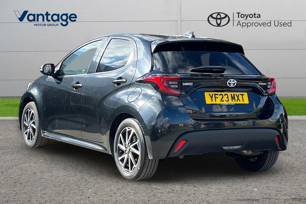 Toyota Yaris 1.5 Vvt-h Design Hatchback Hybrid E-cvt YF23MXT Black #5