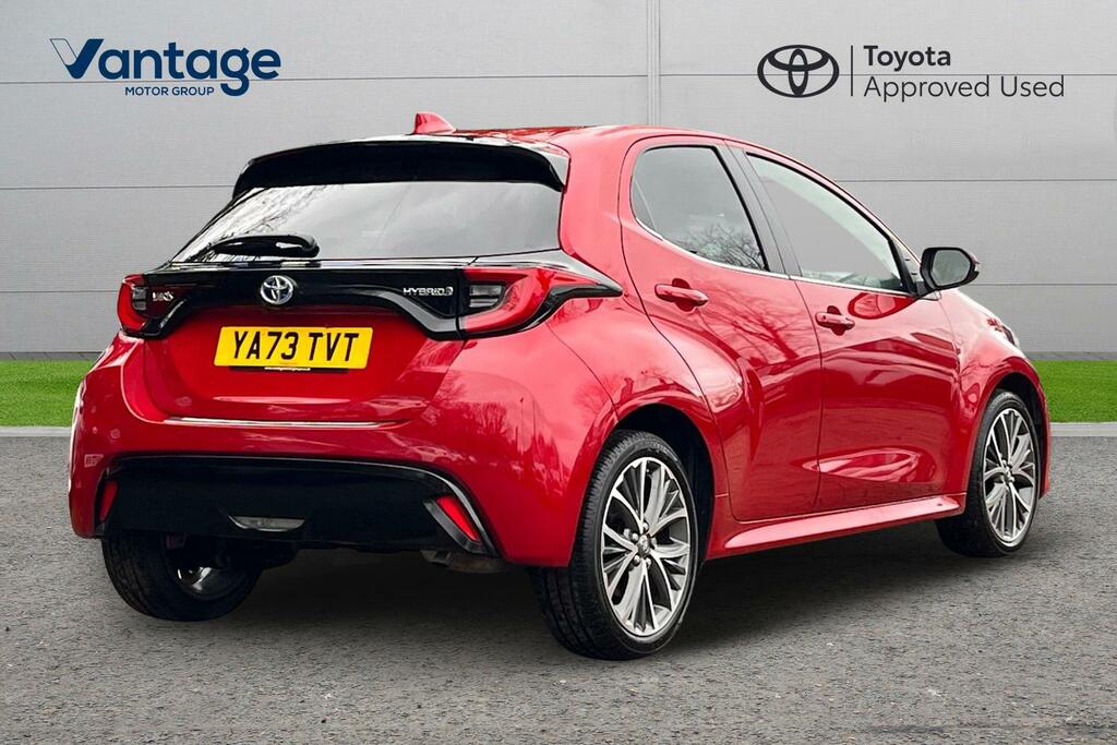 Toyota Yaris 1.5 Vvt-h Excel Hatchback Hybrid E-cvt YA73TVT Red #3
