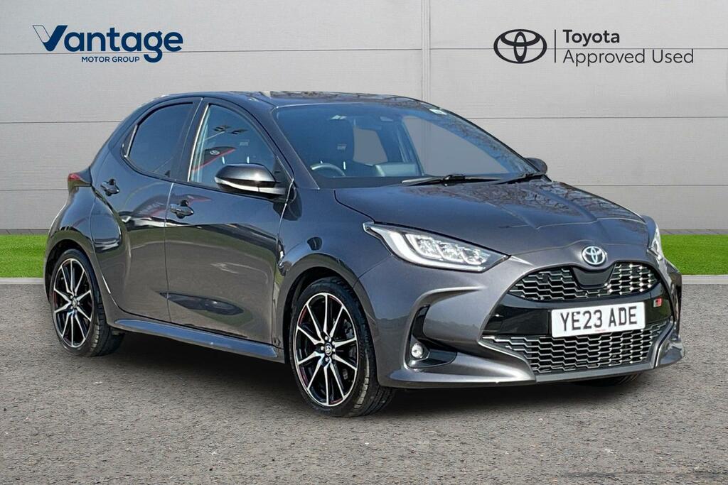 Toyota Yaris 1.5 Vvt-h Gr Sport E-cvt Euro 6 Ss Grey
