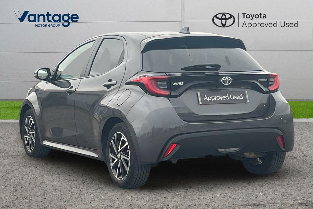 Toyota Yaris 1.5 Vvt-h Design E-cvt Euro 6 Ss YT72NWR Grey #5