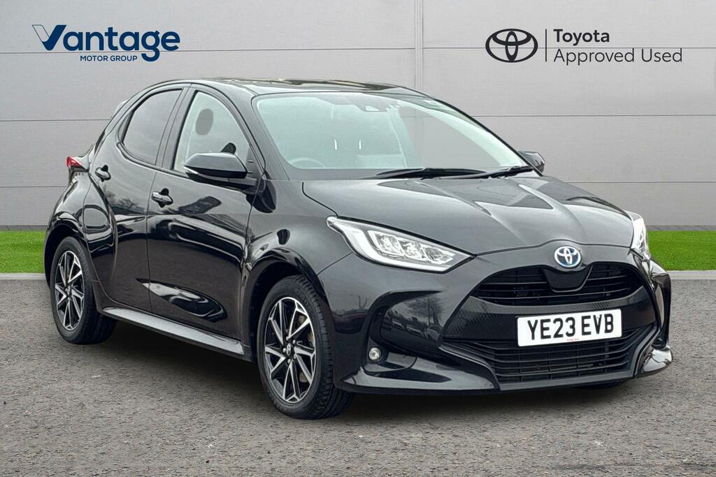 Toyota Yaris 1.5 Vvt-h Design E-cvt Euro 6 Ss Black