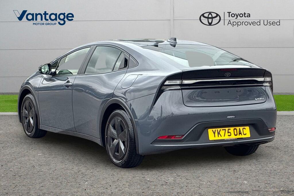 Toyota Prius 2.0 13.6Kwh Design Cvt Euro 6 Ss YK75OAC Grey #5
