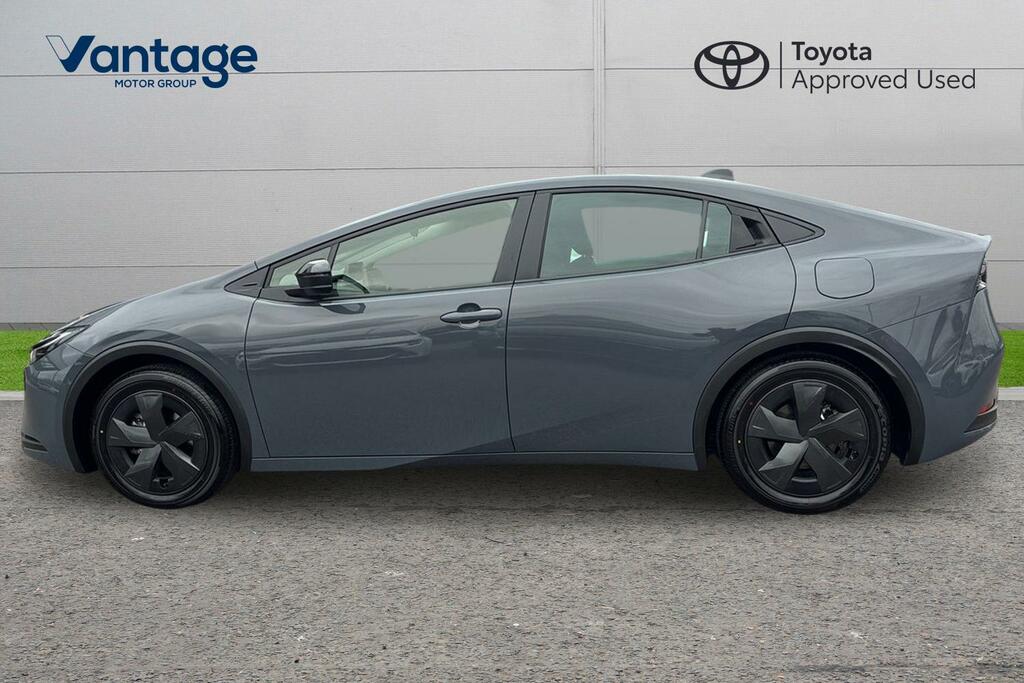 Toyota Prius 2.0 13.6Kwh Design Cvt Euro 6 Ss YK75OAC Grey #6
