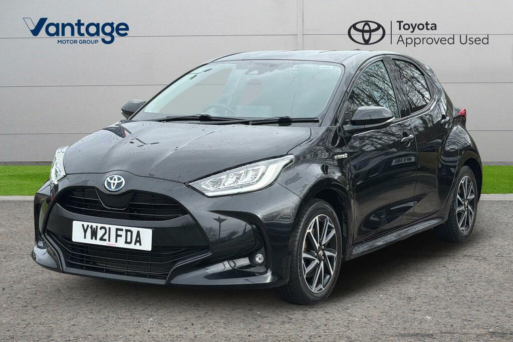 Toyota Yaris 1.5 Vvt-h Design Hatchback Hybrid E-cvt YW21FDA Black #3