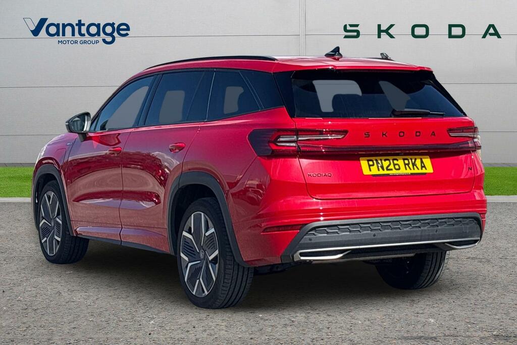 Skoda Kodiaq 1.5 Tsi 204 Sportline Dsg PN26RKA Red #5