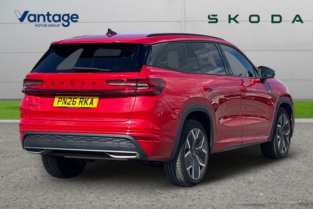 Skoda Kodiaq 1.5 Tsi 204 Sportline Dsg PN26RKA Red #3