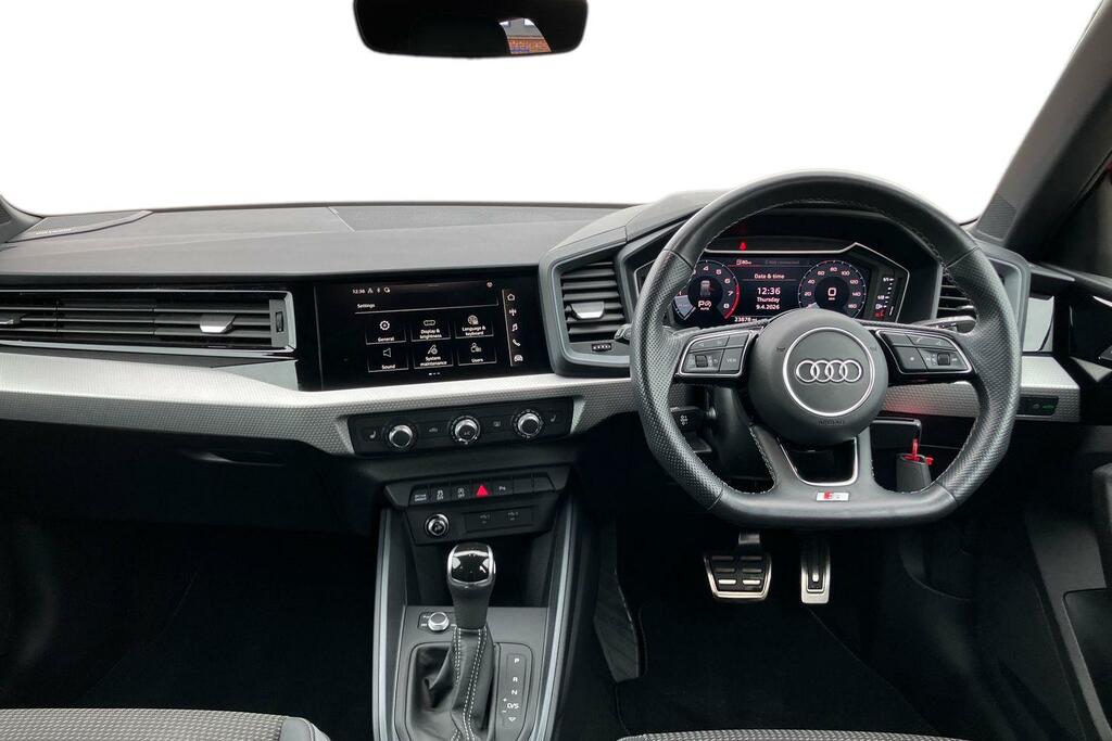 Audi A1 1.5 Tfsi 35 Black Edition Sportback S Tronic Euro Red #6