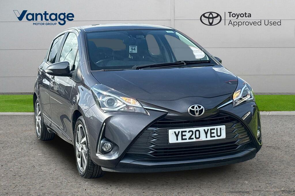 Toyota Yaris 1.5 Vvt-i Y20 Bi-tone Euro 6 Grey