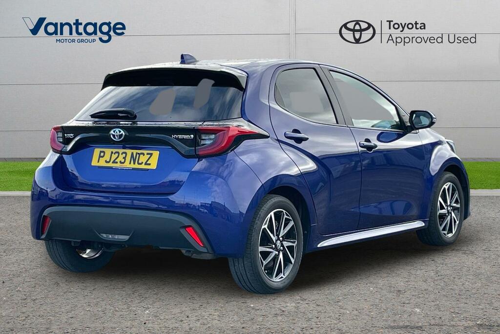 Toyota Yaris 1.5 Vvt-h Design E-cvt Euro 6 Ss PJ23NCZ Blue #2